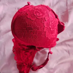 Sujetador rojo