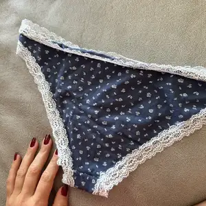 Bragas olorosas y húmedas