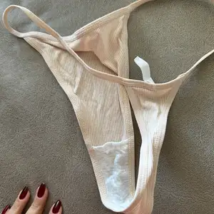 Bragas con olor vaginal