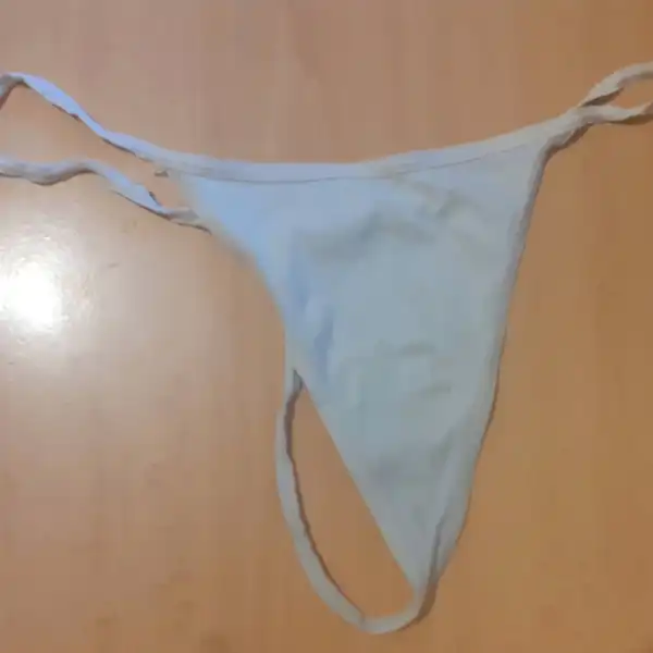Tanga de hilo