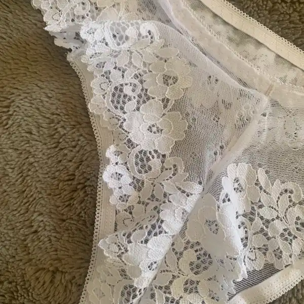 Tanga encaje