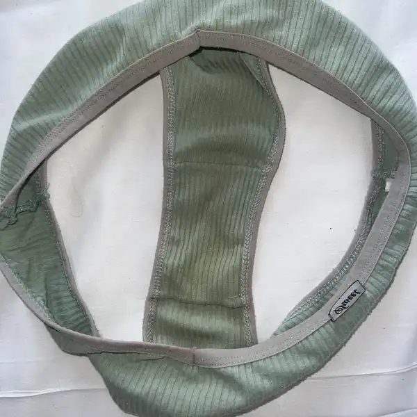 Bragas manchadas de flujo